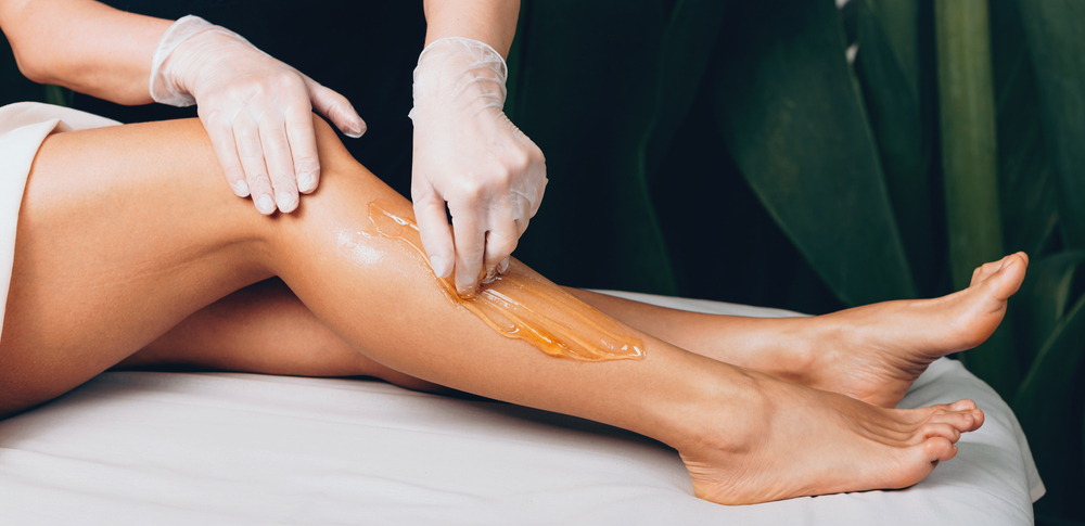 Leg,Waxing,Procedure,At,The,Spa,Salon,With,A,Caucasian